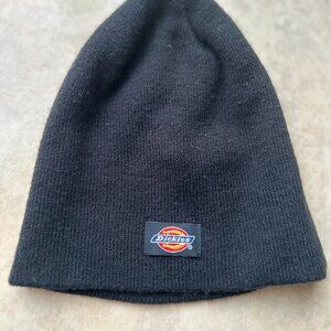 Dickies Black logo beanie